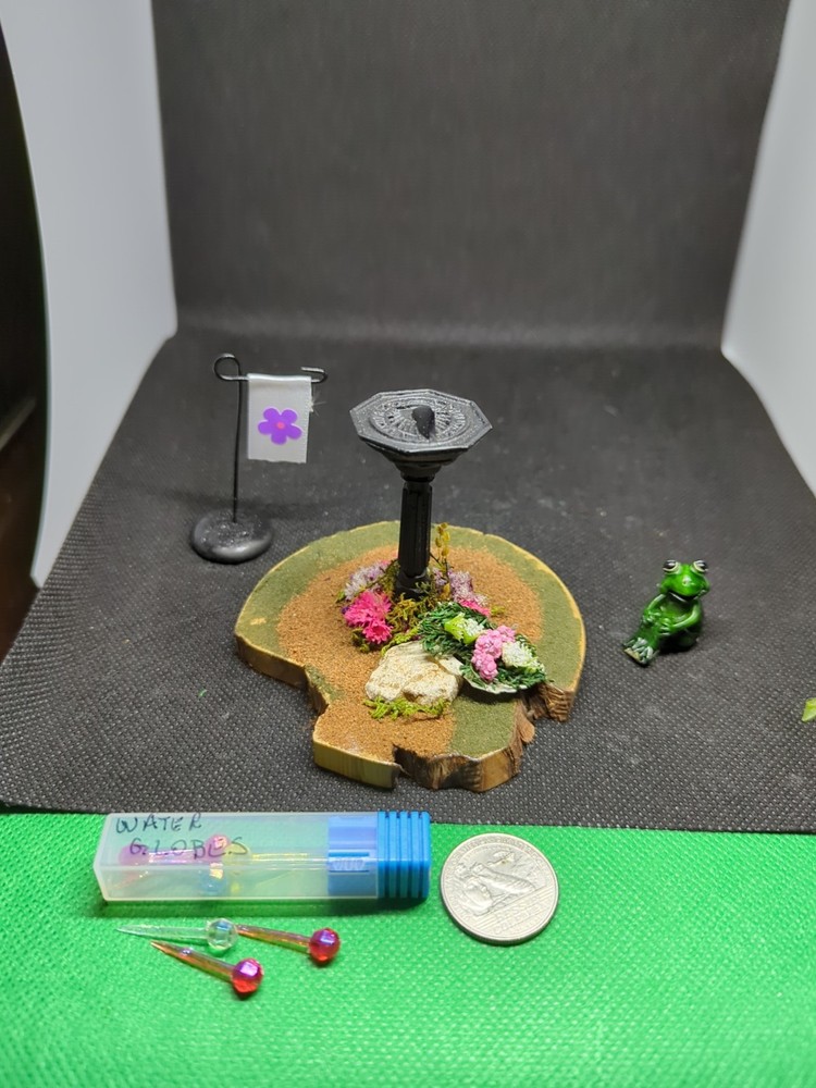 Miniature Dollhouse Garden items