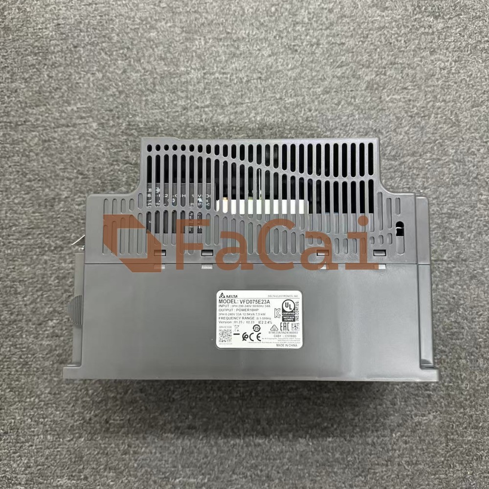 1PCS Delta inverter VFD075E23A 220V 7.5KW NEW