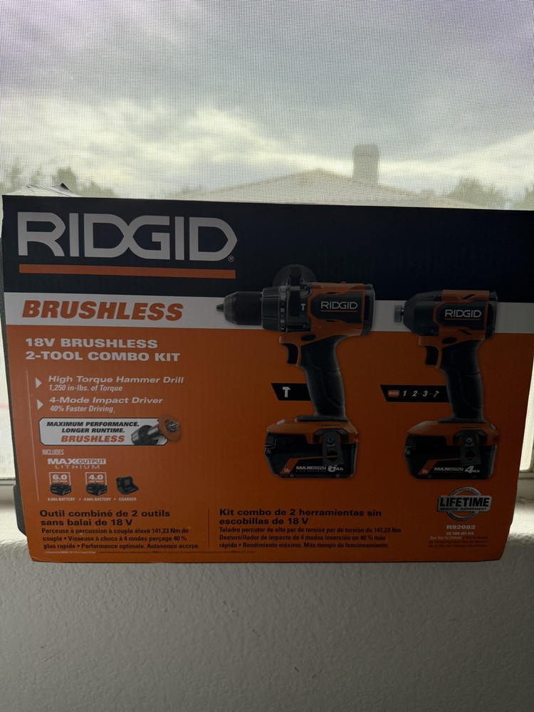 Ridgid R92082 18V Brushless 2-Tool Combo Kit With 2 Batteries, Charger, Case New