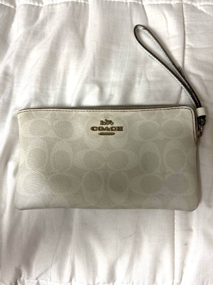 Coach Signature Corner Zip Wristlet Wallet Gold Chalk White