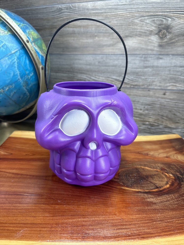 Vintage Purple Skull Halloween Candy Bucket Blow Mold Foam Plastic Decor