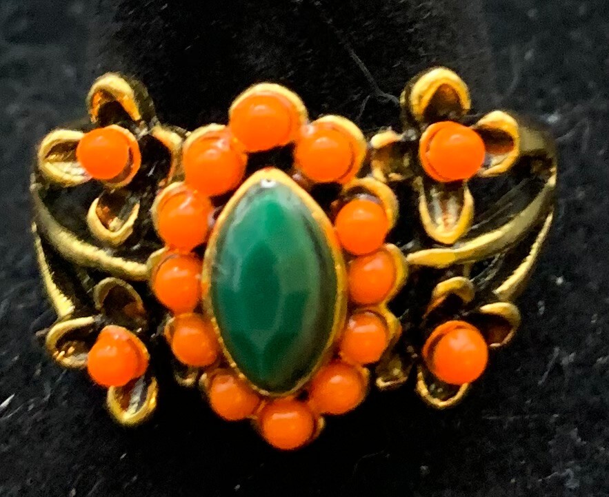 Vintage Antique Gold Tone Rhinestone Cocktail Ring - Size 11