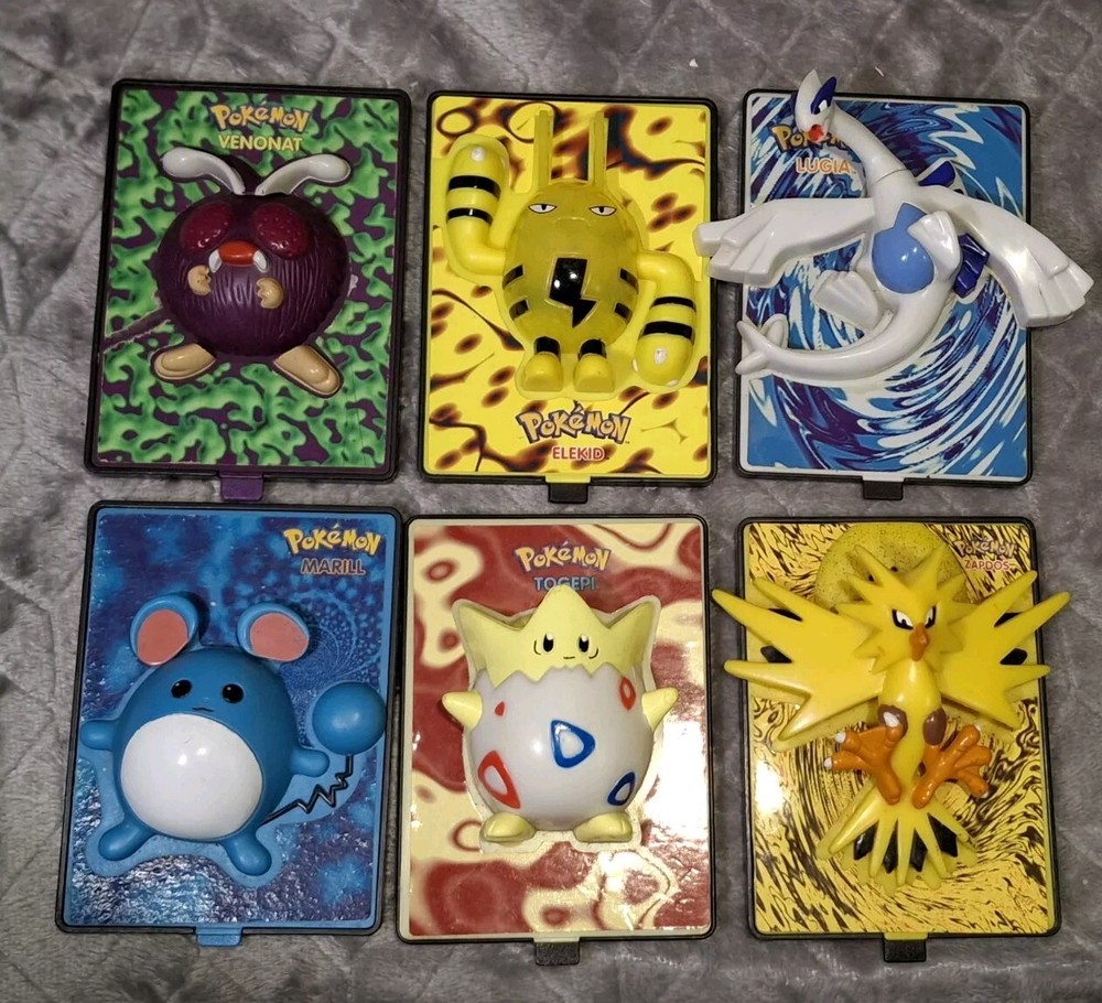 Vintage 2000 Burger King Pokemon 3D Card Toy from The Movie Nintendo Game