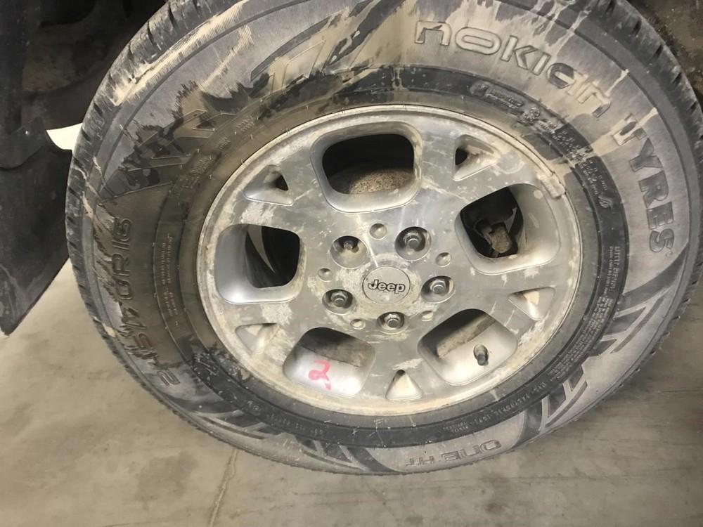 Wheel 16x7 Aluminum 5 Y Spoke Design Fits 99-03 GRAND CHEROKEE 2404968