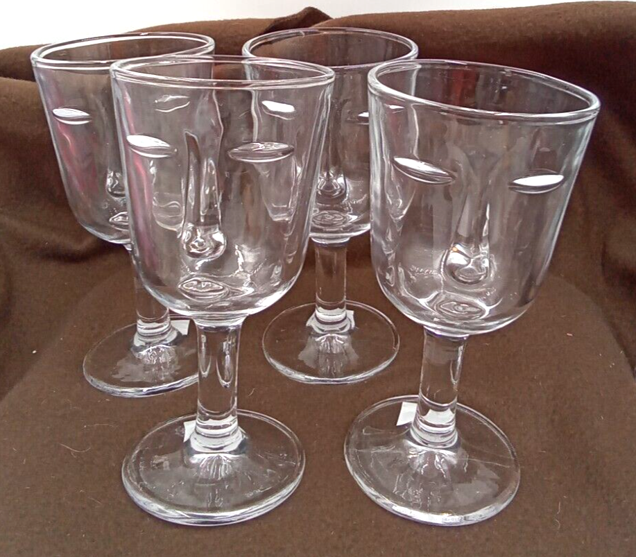 Clear Stemless Wine Glasses Set of 4 for Beverages & Cocktails