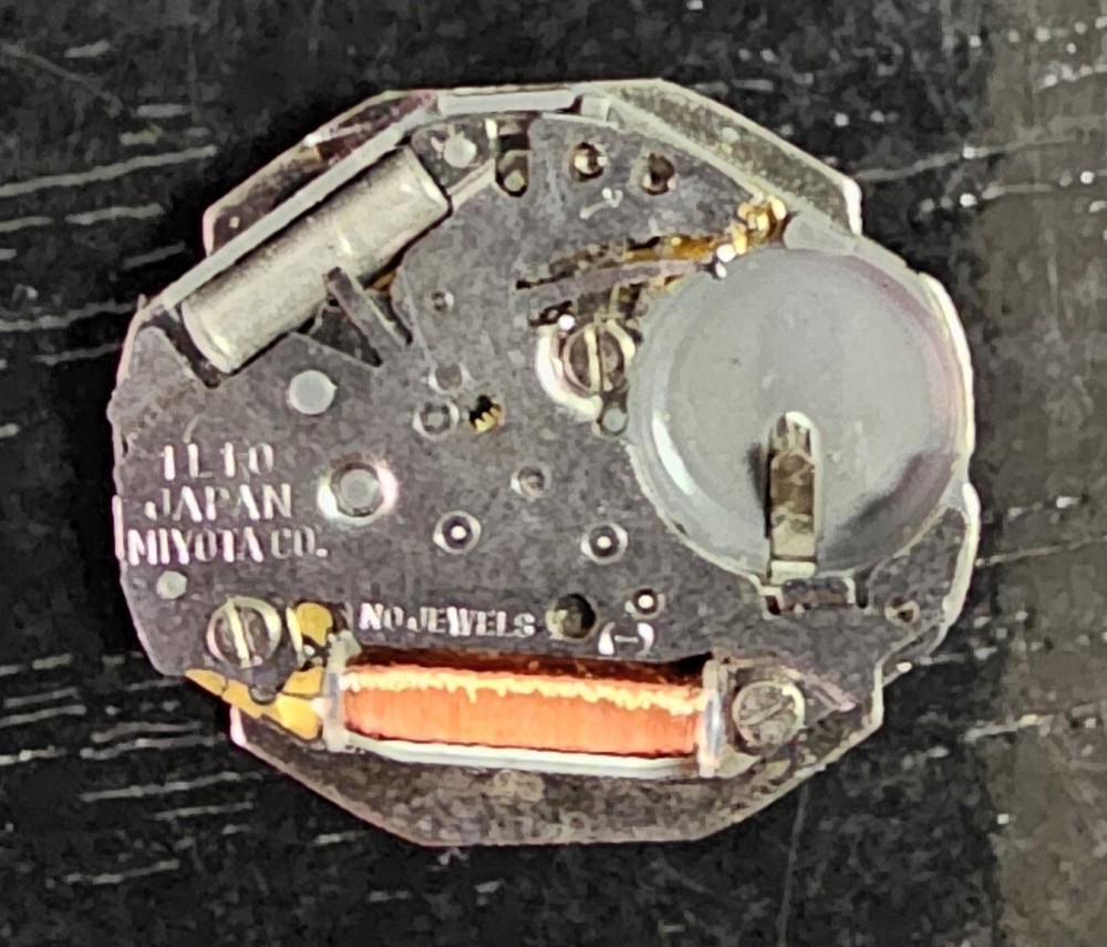 Miyota 1L10 Quartz Movement Watch Untested For Parts As-Is Restoration Project