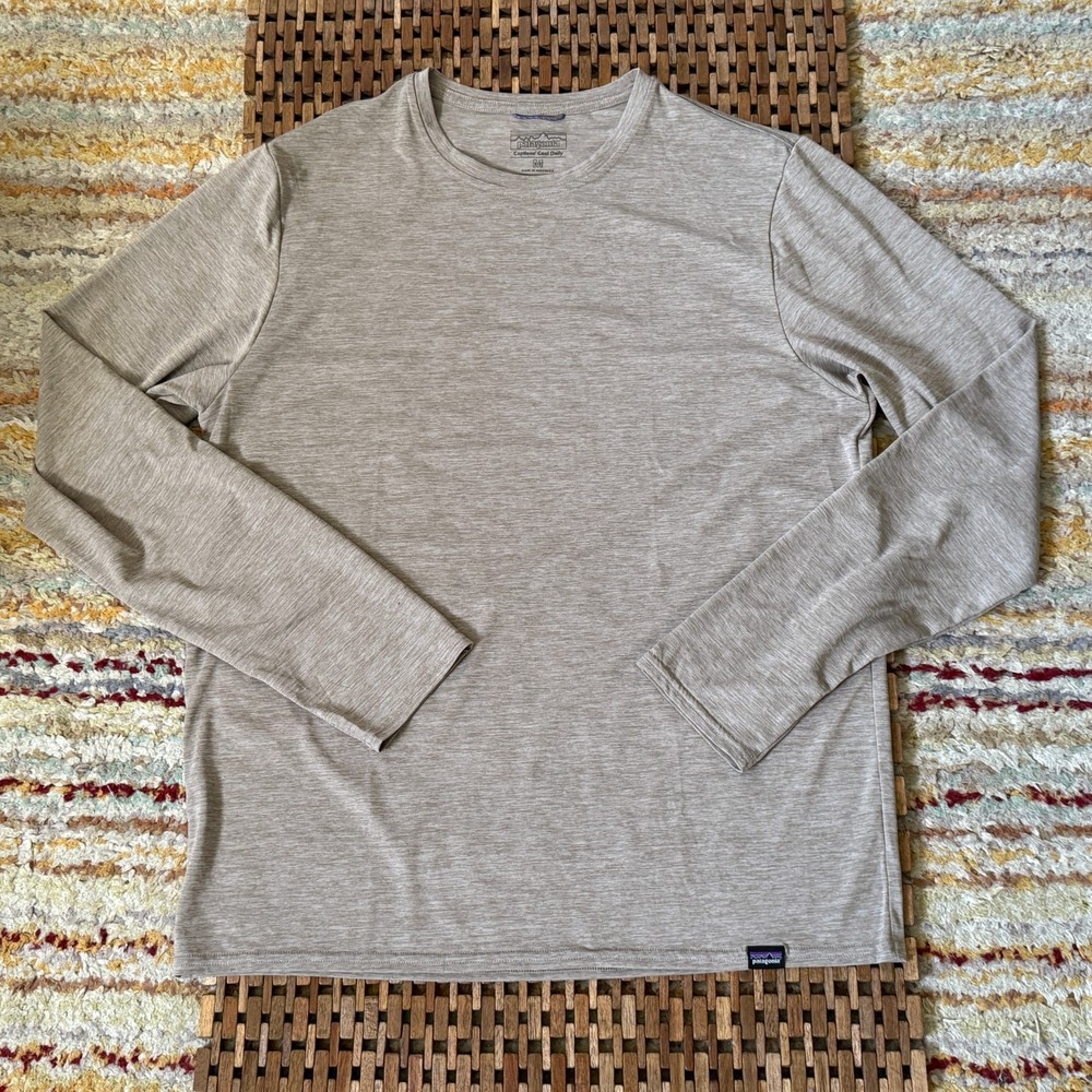 Patagonia Capilene Crew Neck Long Sleeve Ultralight Base Layer Medium M
