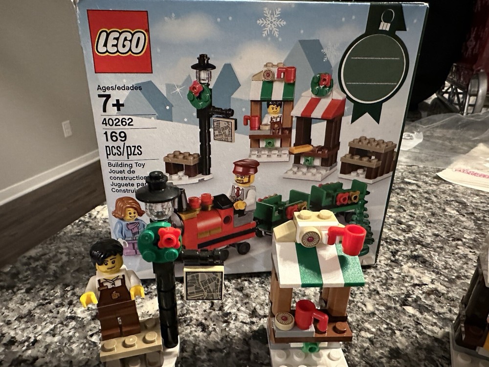 LEGO Christmas Train Ride Holiday Building Set 40262-image