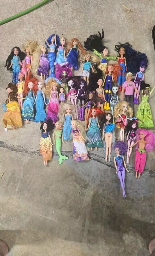 Barbie Doll lot used