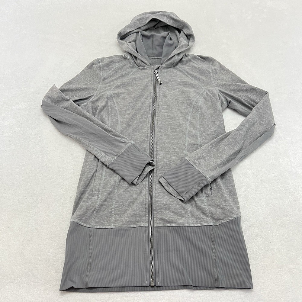 Lululemon Womens Size 8 Heathered Slate Grey Daily Practice Hooded Gym Jacket