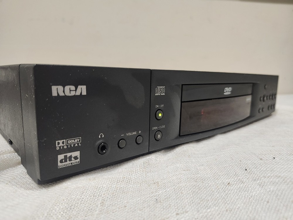 RCA RC5231Z DVD Player No Remote Tested Working Good Condition