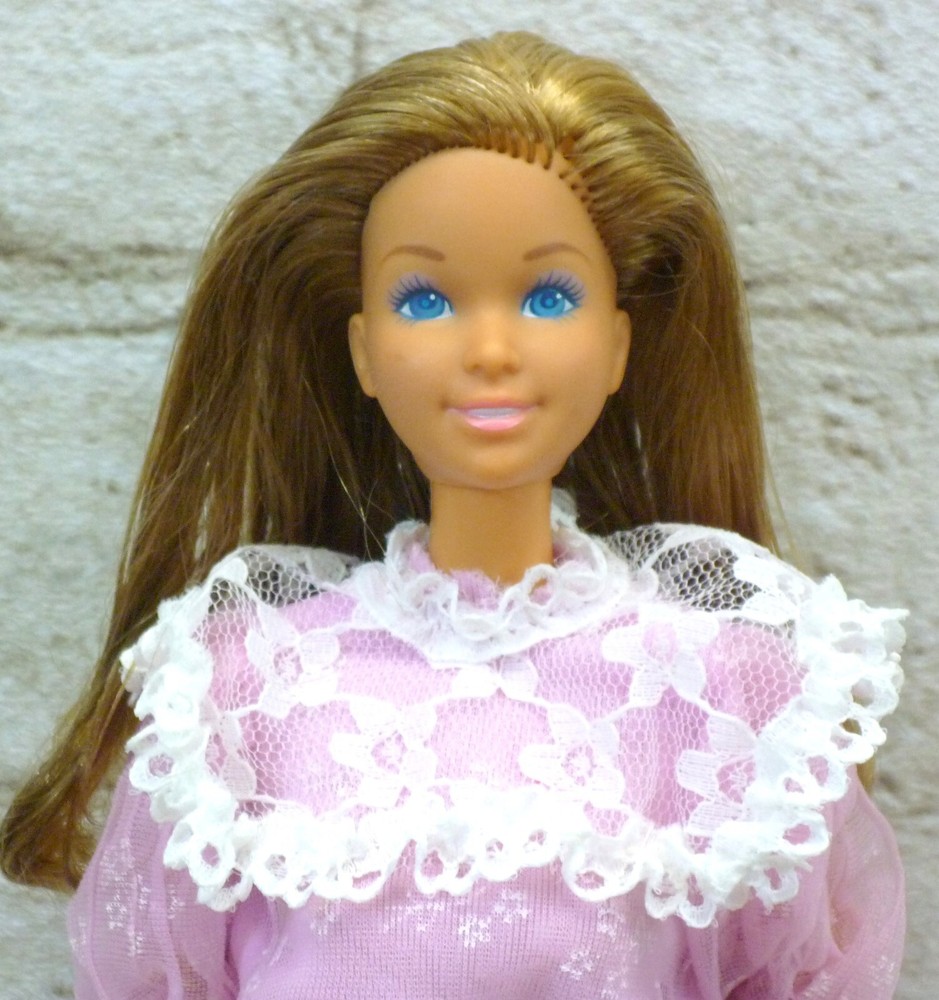 Mattel Barbie Heart Family Mom With Original Dress 1984 Vintage