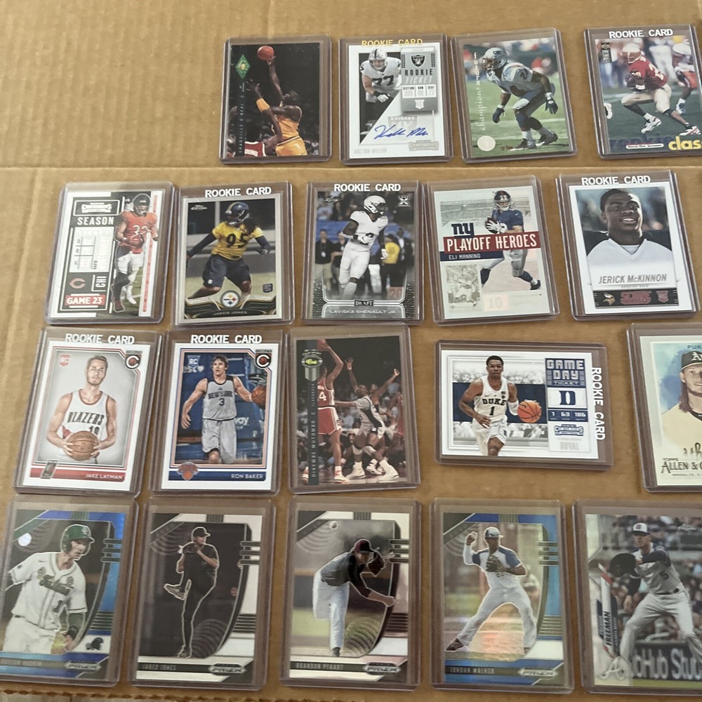 Shaquille O’neal RC Warrick Dunn RC Mutombo RC 29 Card Lot