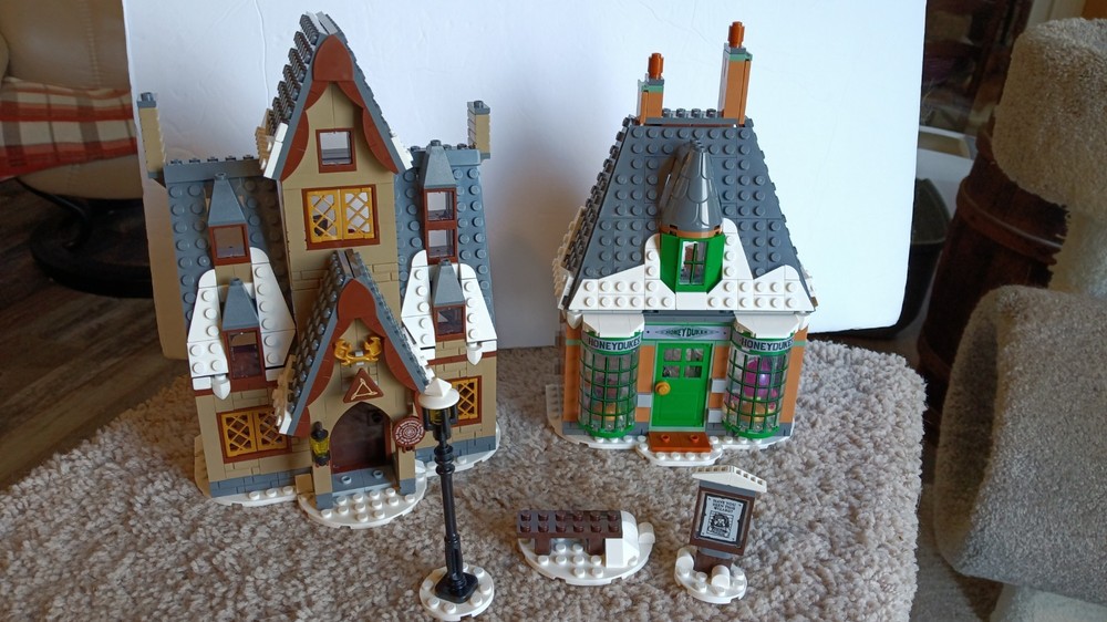 LEGO Harry Potter Hogsmeade Village 76388 Building Set for Wizards  
