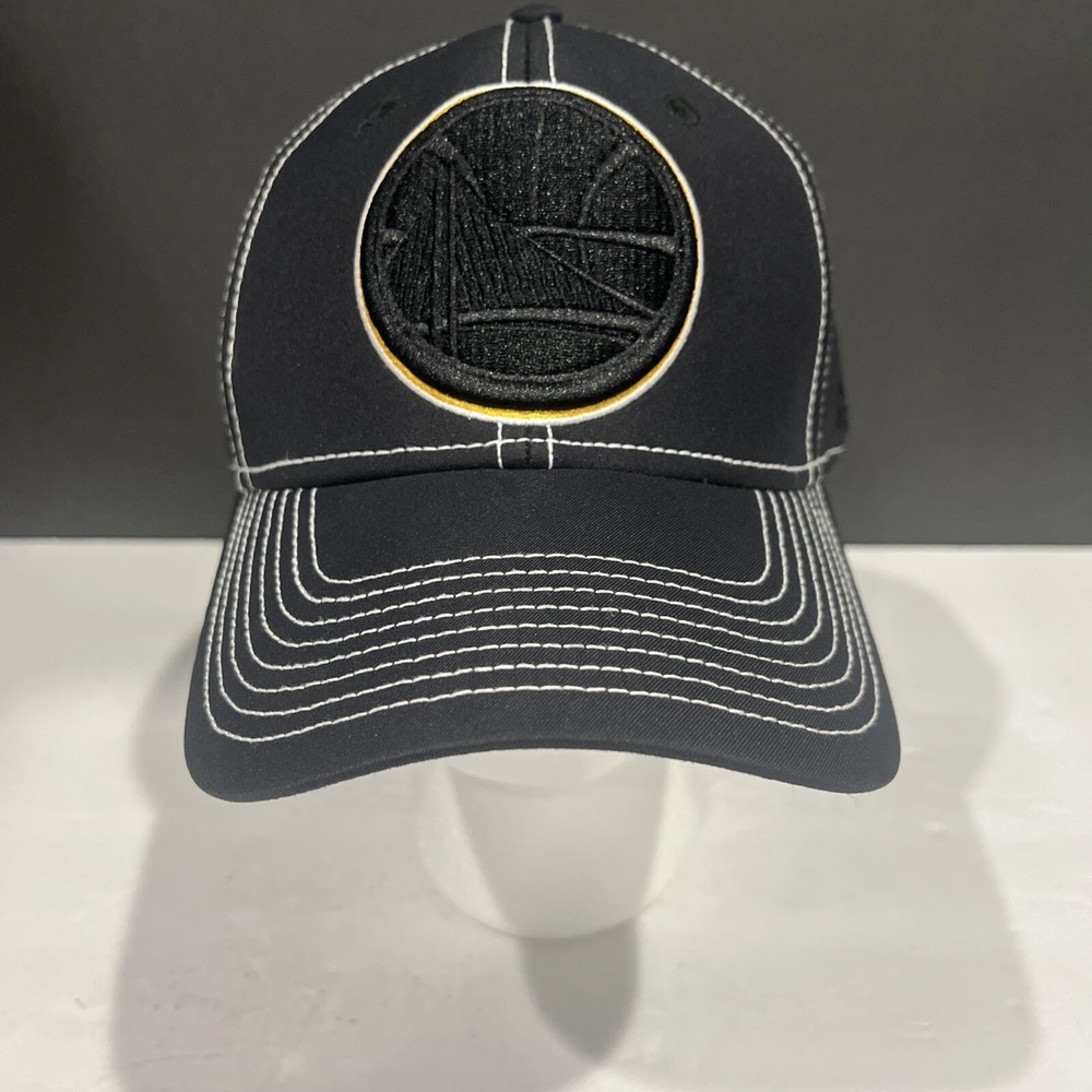 Adidas Golden State Warriors NBA  Official Fitted Cap Hat Size S/M
