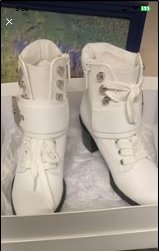 Y 2K Calvin Klein Ladies White Boots With Cute Straps Grunge Size 5.5