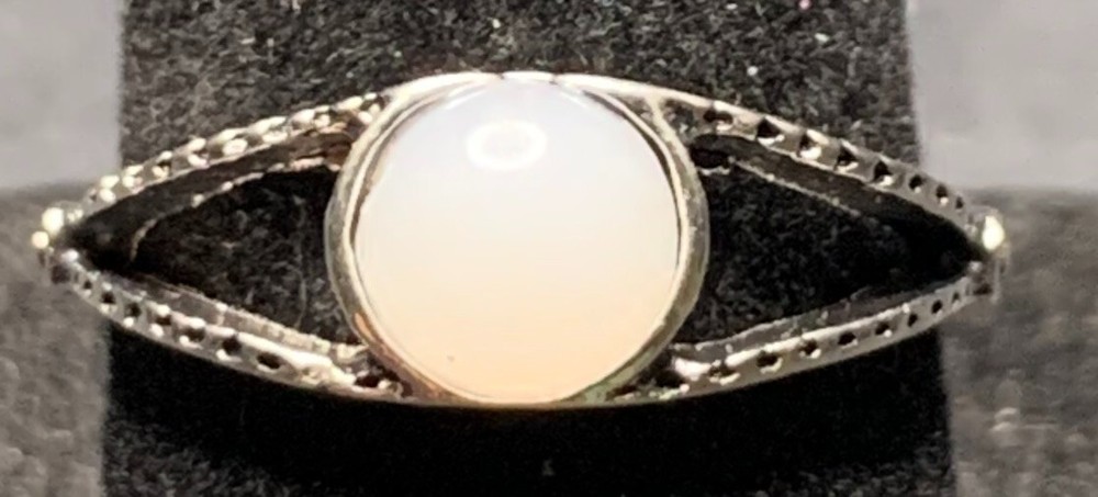 Vintage Antique Silver Tone White Rhinestone Ring - Size 6