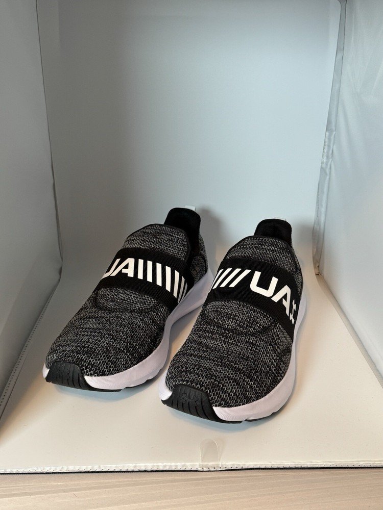 Mens Under Armour Surge 3 Slip Running Shoes