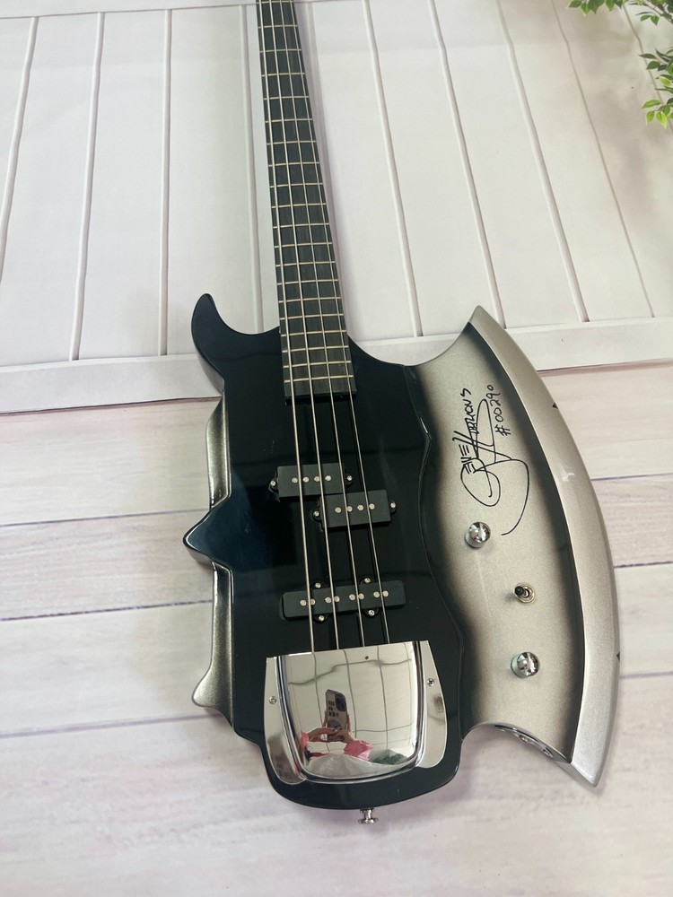 Axe Bass Gene Simmons Electric Guitar Bass Rosewood Fretboard Black