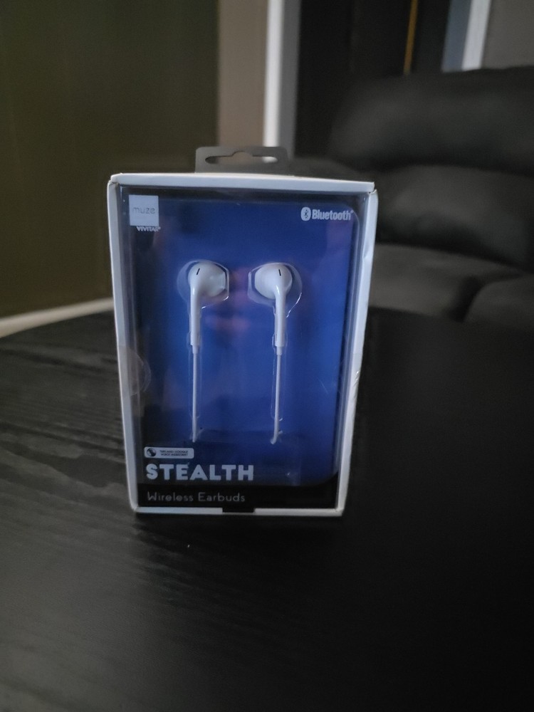 Bluetooth Wireless Earbuds with High-Quality Sound and Secure Fit