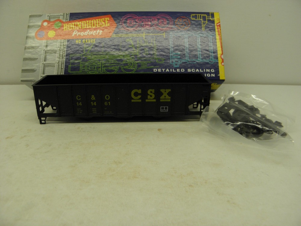 ROUNDHOUSE 3 BAY RIB SIDE HOPPER - CSX - C&O #141461 ~HO SCALE ~KIT