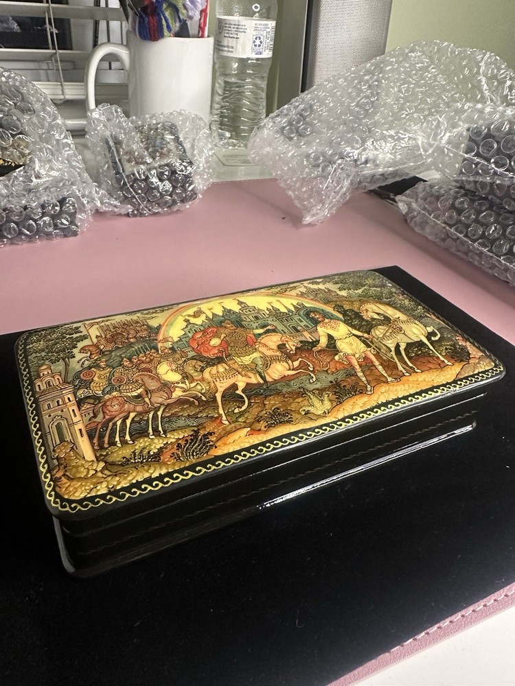 Russian Bogatyr Lacquer Hand-Painted Jewelry Trinket Keepsake Box