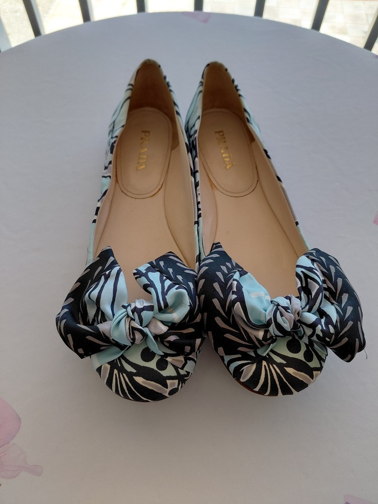 Prada Womens Blue Gray Black Fabric Flats Size 39.5 Made in Italy