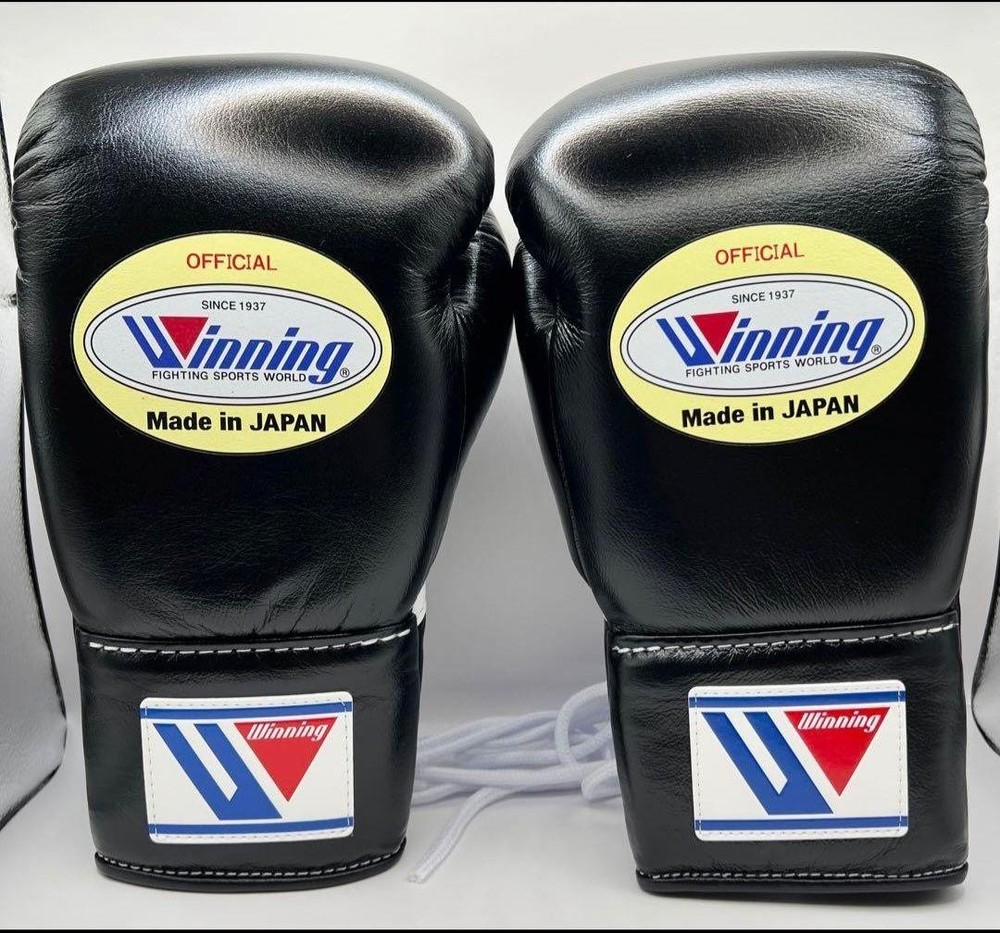 Winning Boxing Gloves 8 oz Lace-Up MS-200 Black Professional Genuine Japan New