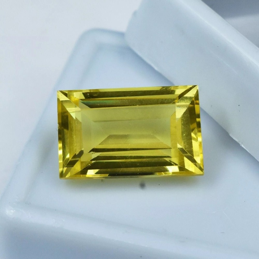Natural EGL Certified Yellow Sapphire Loose Gemstone 9-11Ct Superb Radiant Cut