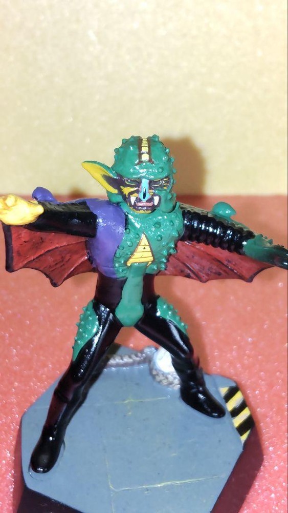 Bandai Kamen Rider Monster Crab Bat Collectible Action Figure Pre-Owned