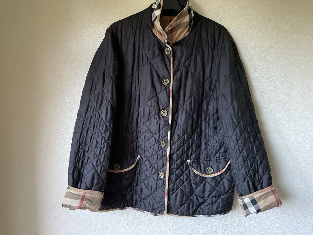 Burberry pure silk Ladies Quilted jacket