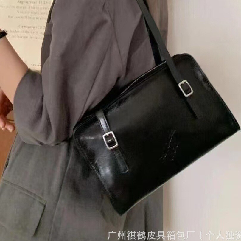 Oil Wax Cowhide Large Tote Shoulder Bag for Women Commuter Work Square Handbag