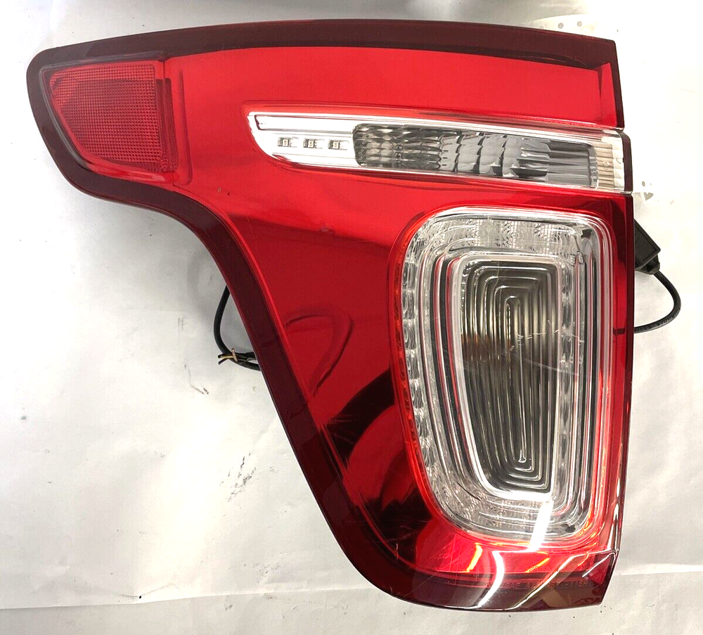 2013-15 Ford Explorer LH Driver Side Tail Light W/ Police Package OEM 166-02585L