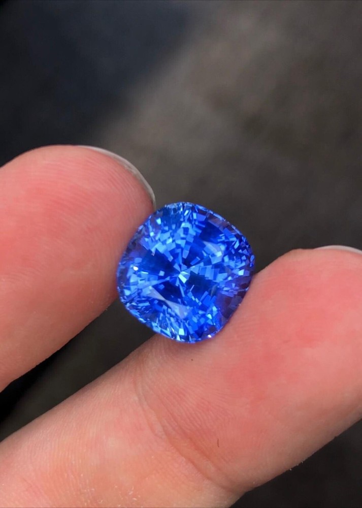 Certified  Natural Blue Cornflower Sapphire 5.60 Ct Cushion Cut Loose Gemstone