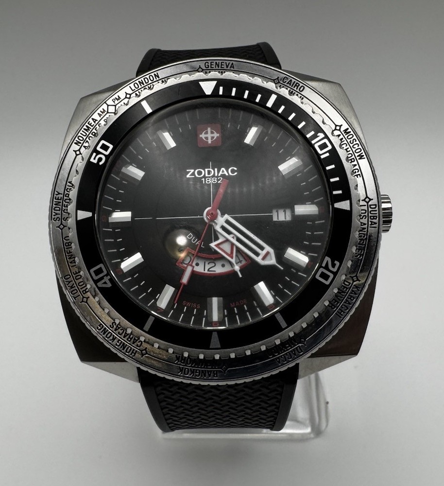 Zodiac Super Sea Dragon GMT World Timer – Black Dial, Works, Original Band