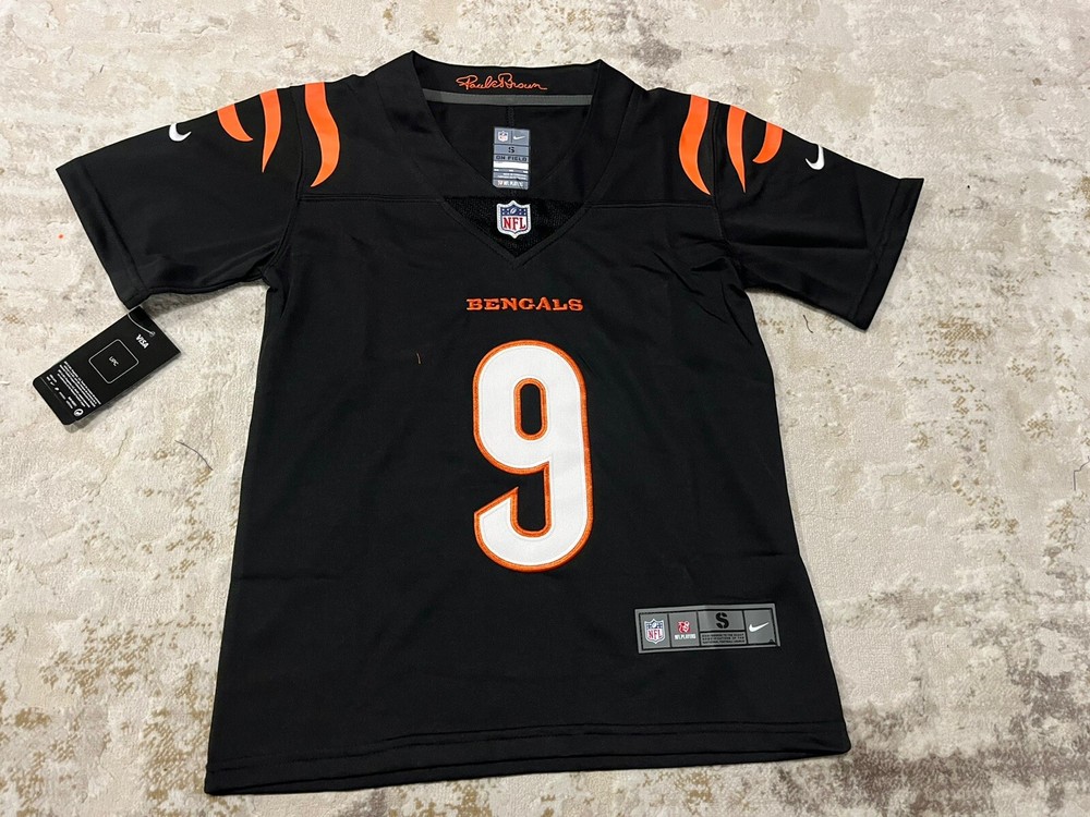 Youth Bengals #9 Joe Burrow  Black Stitched Football Jersey Size S