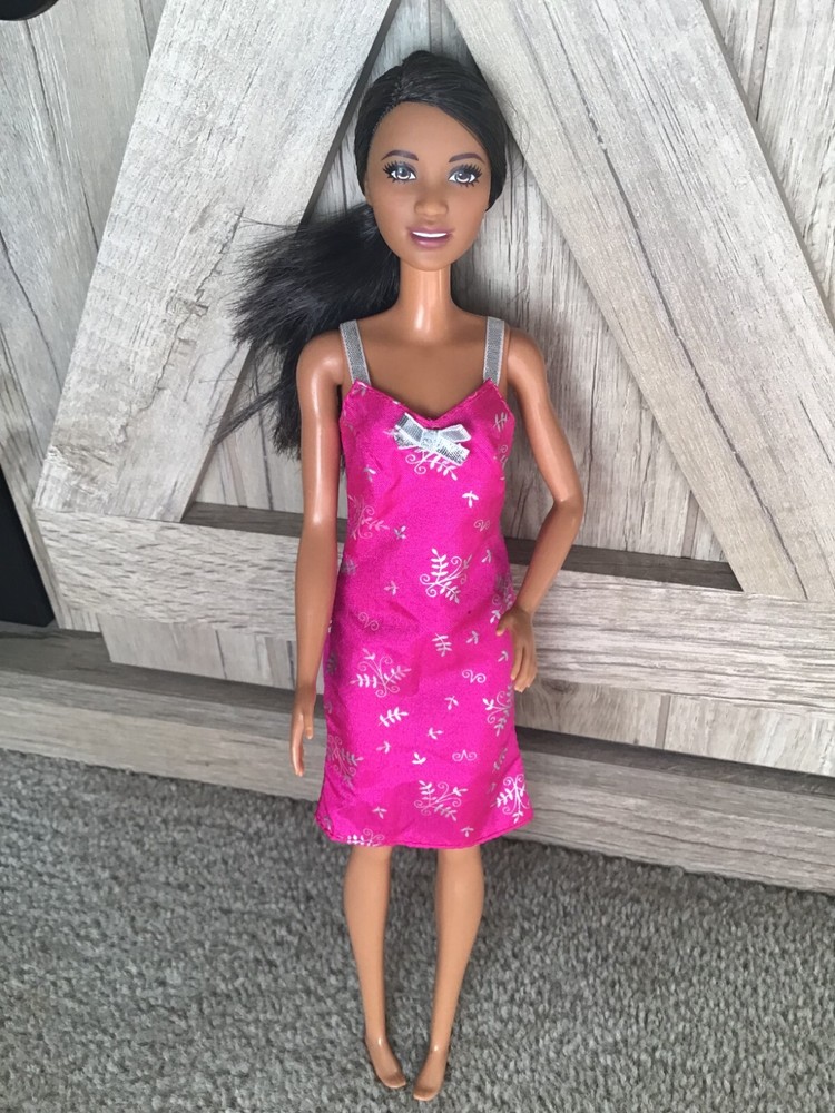 2001 Mattel Barbie Fashion Pack #68209 Barbie Doll Hot Pink Silver Dress Sleevel