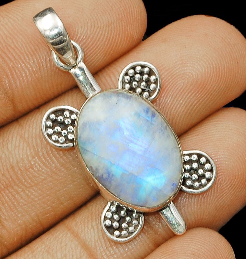 Natural Rainbow Moonstone -India 925 Sterling Silver Pendant,
