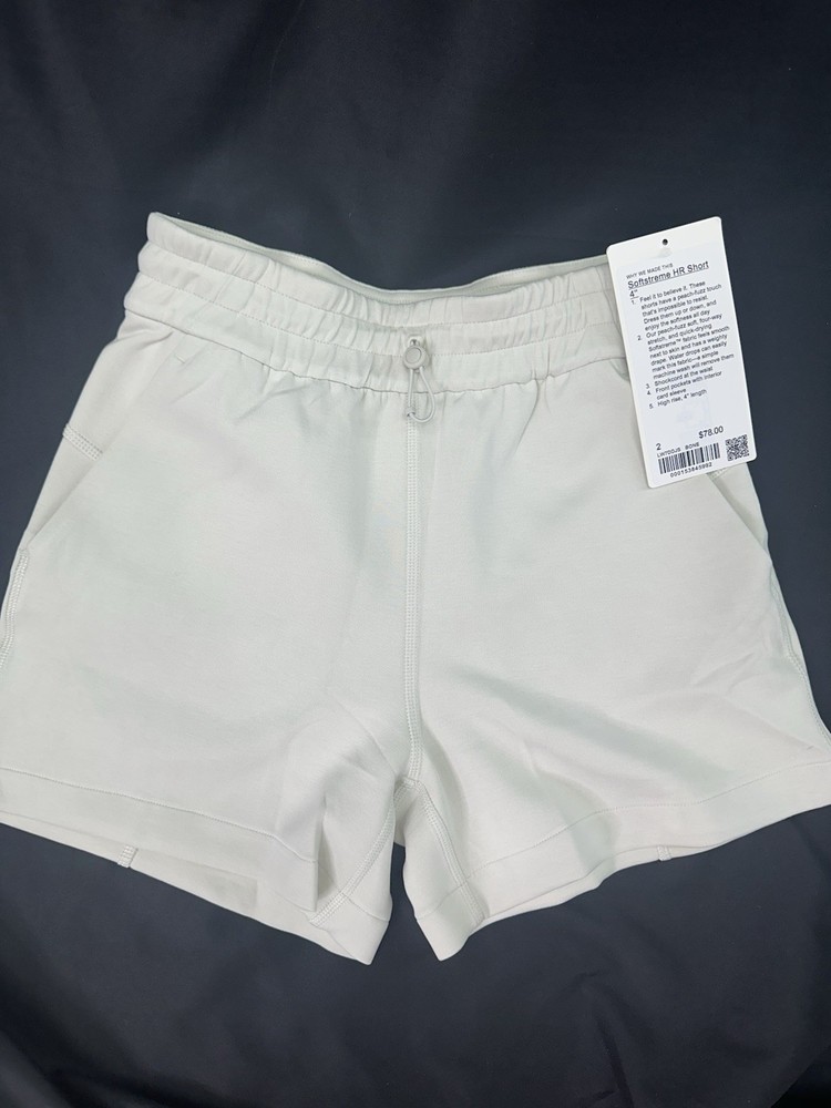 Lulemon Bone Softstreme High-Rise 4-Inch Shorts New With Tags