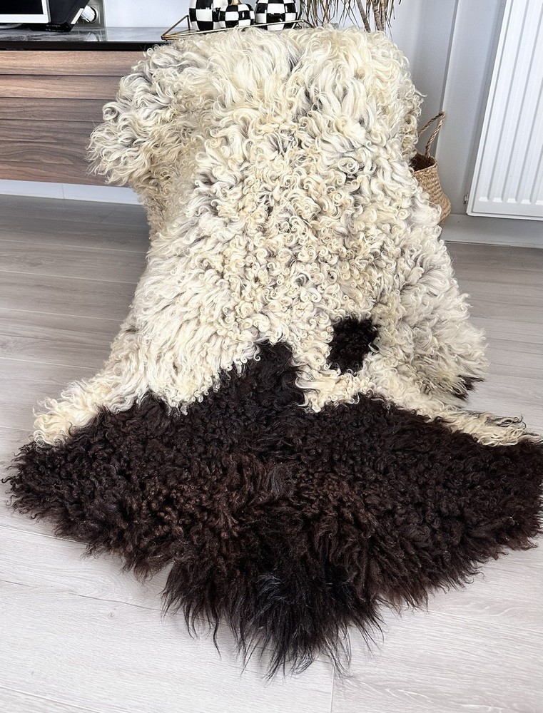%100 Natural Gotland Sheepskin Rug, Natural Color,beige,brown.