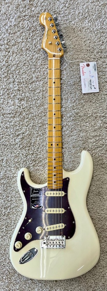Fender American Professional II Stratocaster Left Handed Guitar, Olympic White
