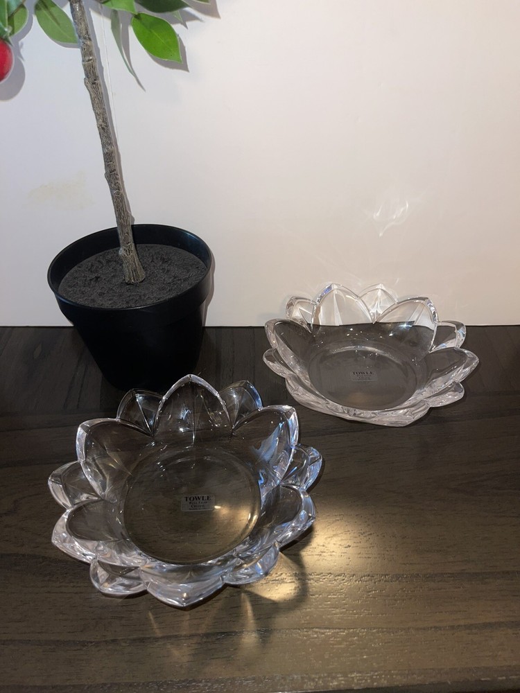 TOWLE Full Lead Crystal Flower Candy Dish Set of 2 Elegant Serving Pieces