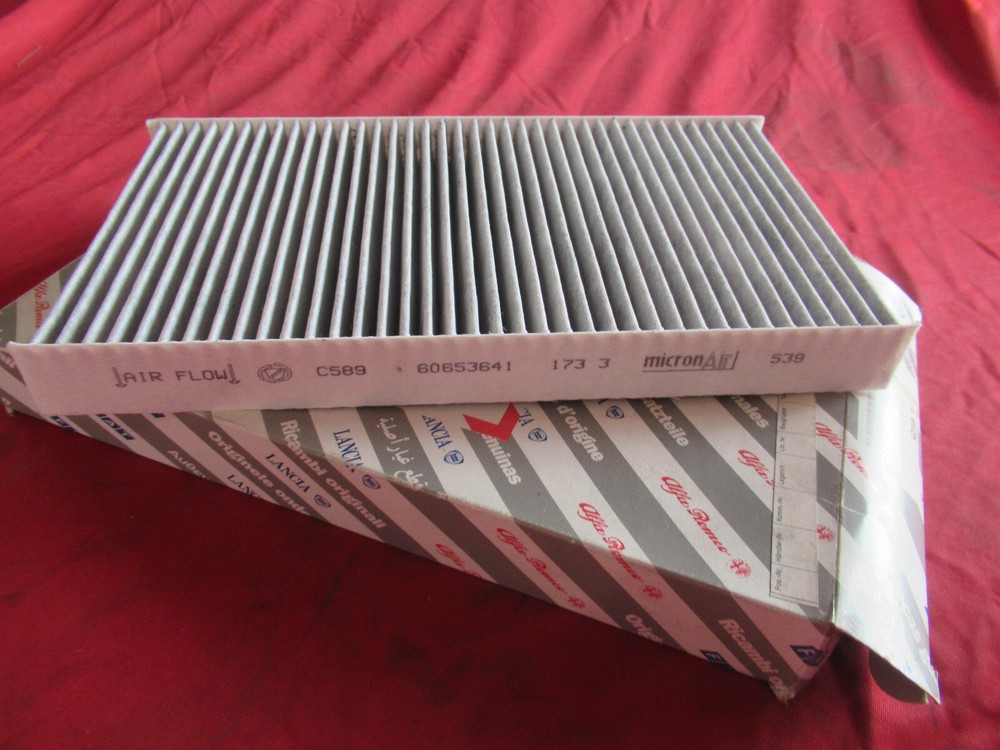 1997-02 Alfa Romeo 156 Lancia Pollen Filter 60653641 60653642