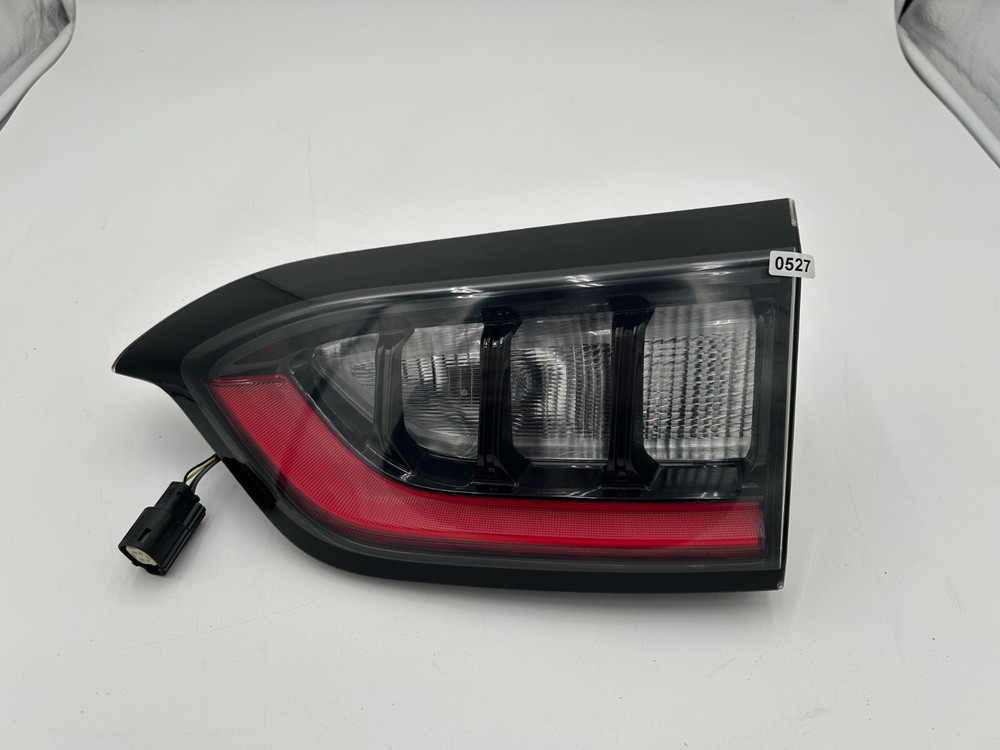 Jeep Cherokee 2019-2023 Rear Right Passenger Side Tail Light Lamp 68275964AF OEM