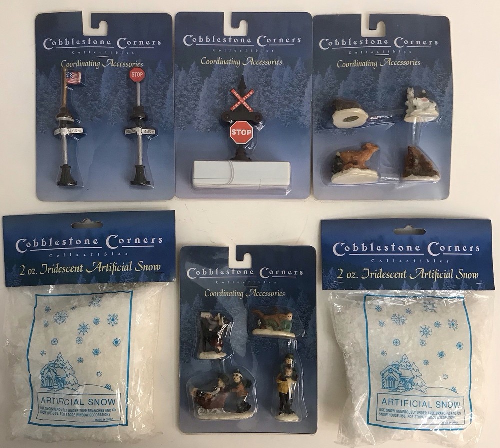 Vintage Cobblestone Corner Christmas Village Accessories Set Brand New