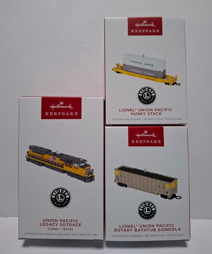 2024 Hallmark Lionel Train Full Set Union Pacific Legacy Husky Stack Gondola NIB