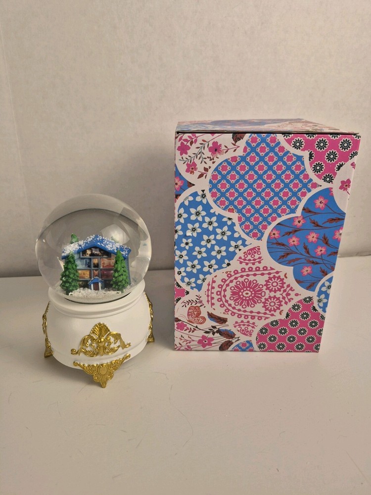 Official Taylor Swift Lover Snow Globe Music Collectible 2023 New In Box
