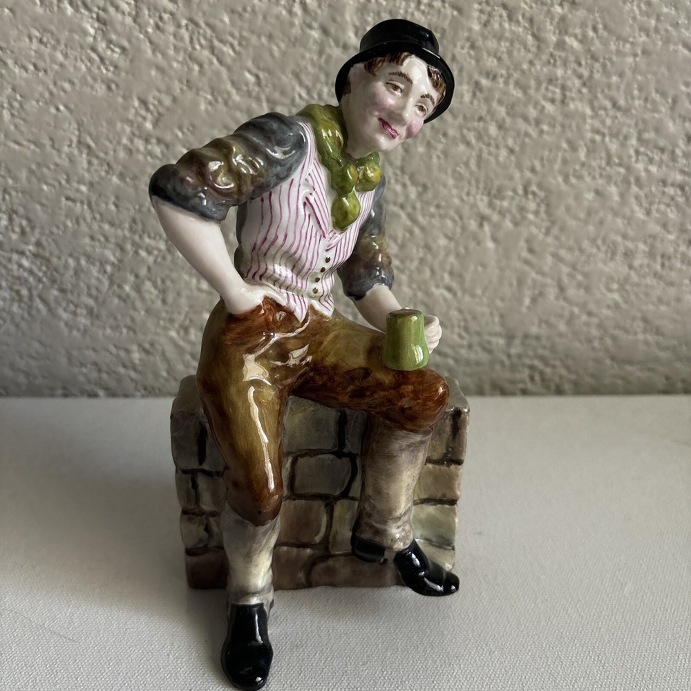 VTG Crown Staffordshire England Sam Weller Dickens Figurine Lad on Wall W Pint
