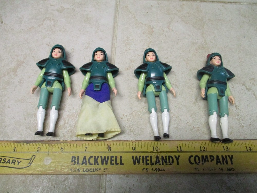 Lot Disney Princess Mulan Action Figure Warrior Battle Armor 4.5