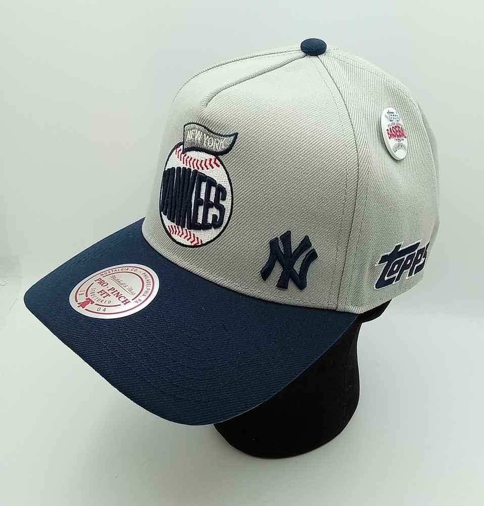 New York Yankees Mitchell & Ness Topps Pro Pinch Fit Cap Snapback